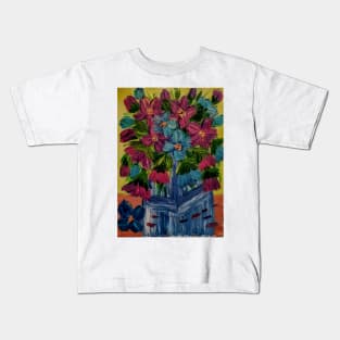 A beautiful bouquet flowers in a glass vase Kids T-Shirt